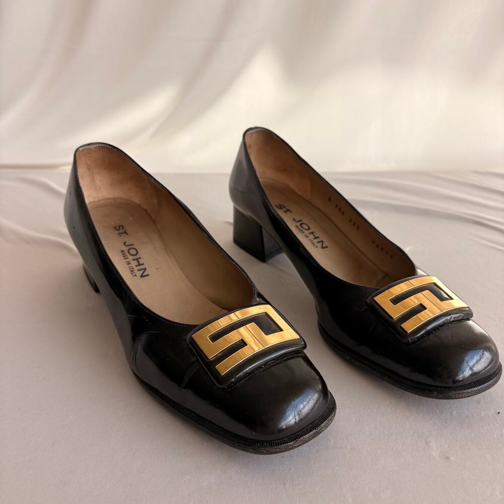 Vintage 90s Black Patent Leather Round Toe Loafers - Gold Hardware, Block Heel